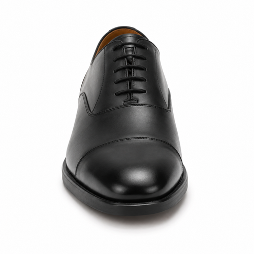 Chaussure Derby en cuir noir vue du dessus
