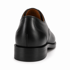 Chaussure Derby en cuir noir détails lacets