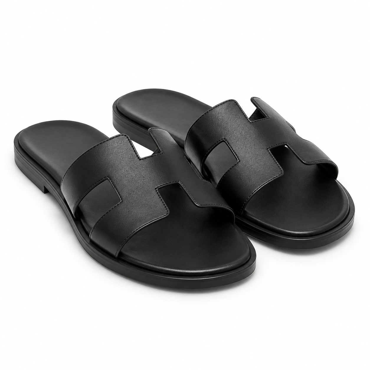 Sandales en cuir noir avec semelle antidérapante