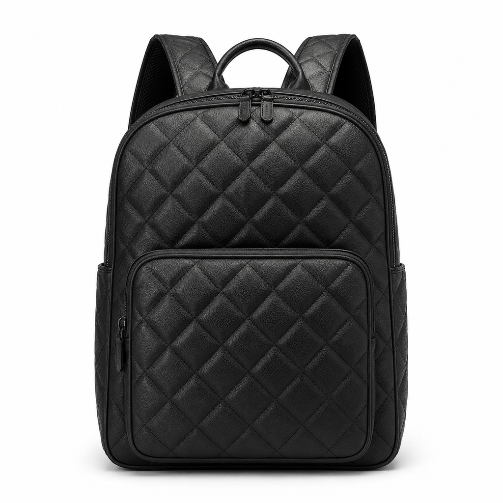 Vue de face du sac à dos en cuir matelassé noir