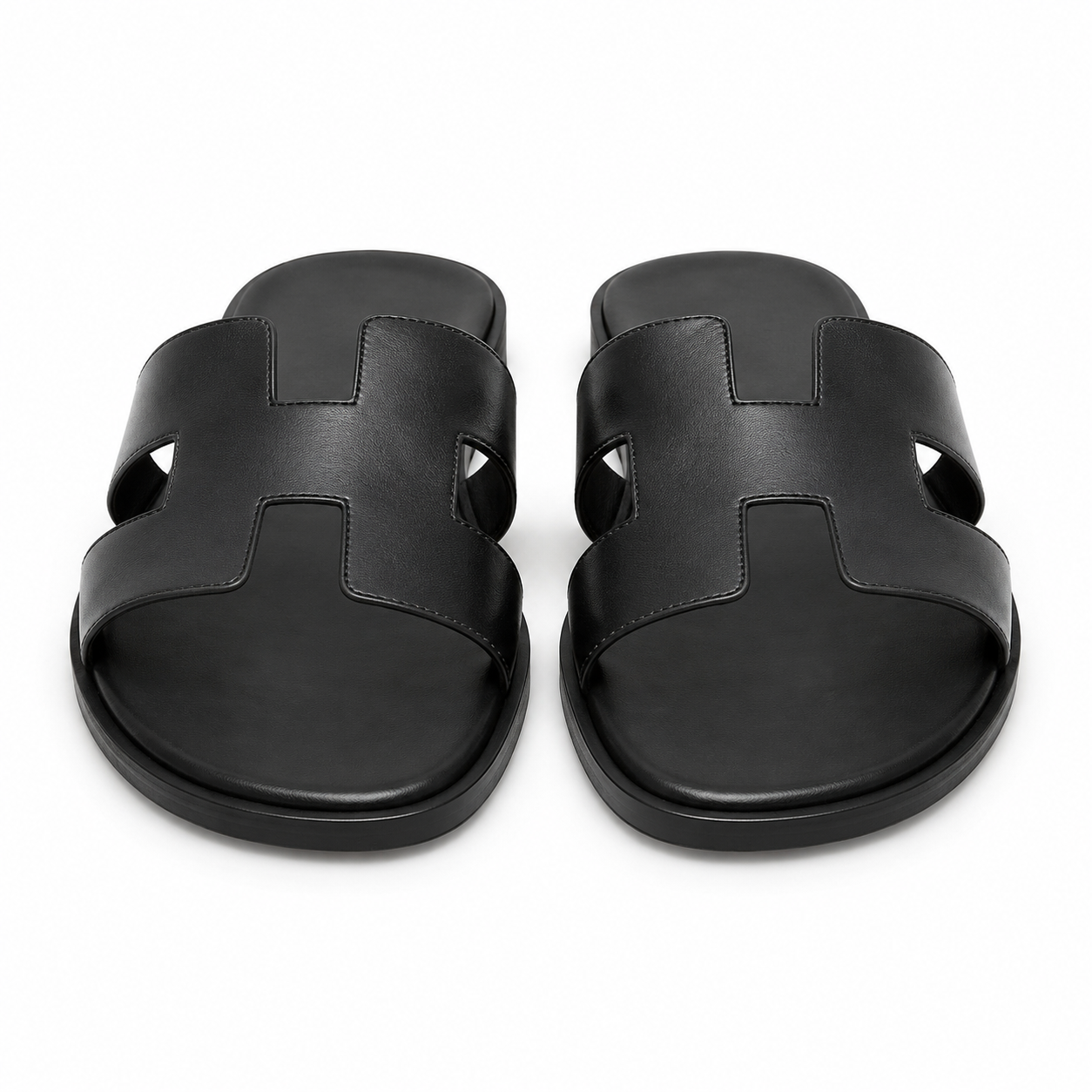 Sandales en cuir noir vues de face