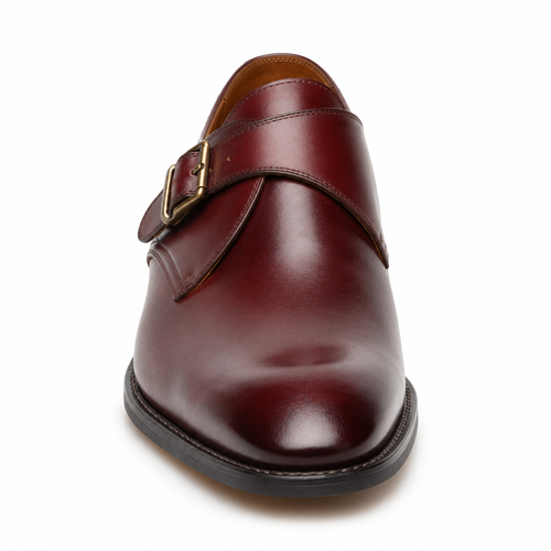 Chaussure Monk en cuir marron sur fond blanc